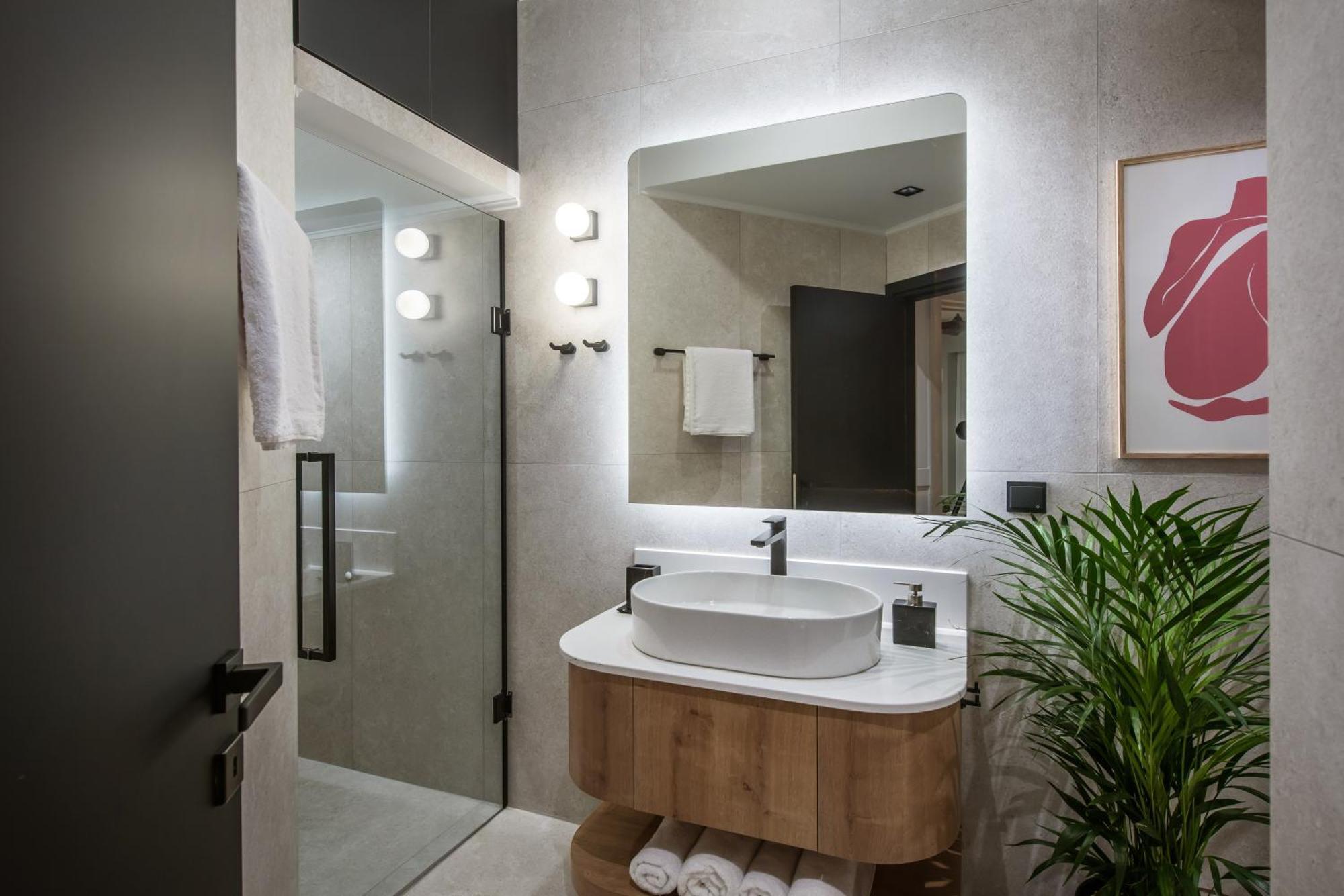 Relaxo Collection Luxury In The Heart Of Apartment
